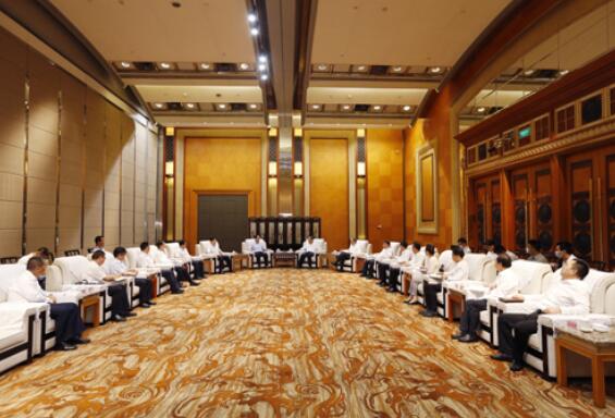 國(guó)家電網(wǎng)董事長(zhǎng)、黨組書記毛偉明拜會(huì)四川省委書記彭清華、省長(zhǎng)尹力