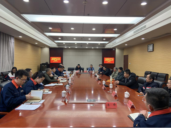 包頭石拐供電分局召開“提升獲得電力、優(yōu)化營商環(huán)境”2020年客戶座談會(huì)