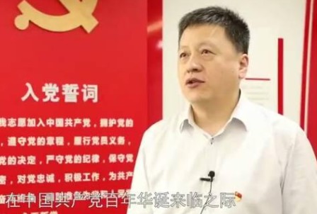 周群任中國電氣裝備集團(tuán)有限公司黨委副書記、董事，提名為中國電氣裝備集團(tuán)有限公司總經(jīng)理人選