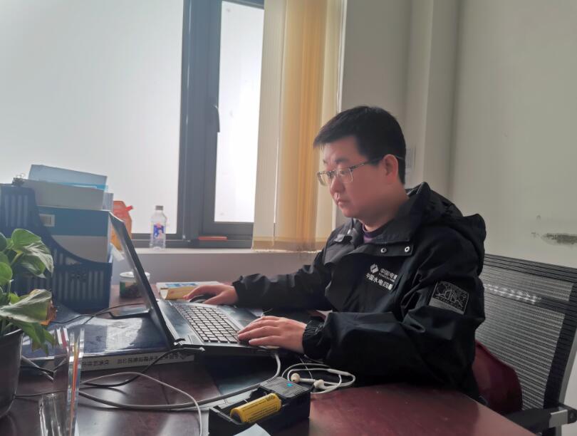 劉凡武：砥礪深耕志未泯，不負山河不負卿