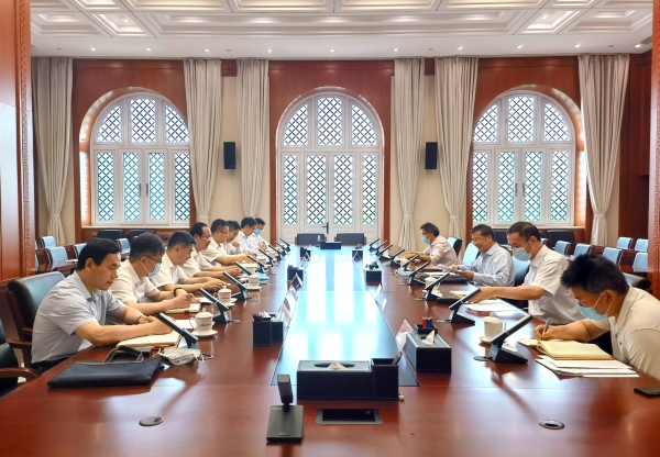丁焰章拜訪國家能源局黨組書記、局長章建華