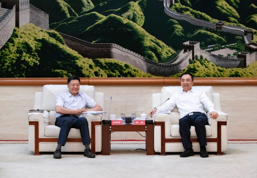 鄒磊會(huì)見東方電氣黨組書記、董事長(zhǎng)俞培根