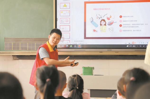 魏錕：用心服務(wù)是起點，客戶滿意是方向
