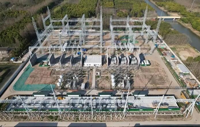 國網(wǎng)上海電力全面推動上海電網(wǎng)建設(shè)向智慧、綠色、低碳方向轉(zhuǎn)變