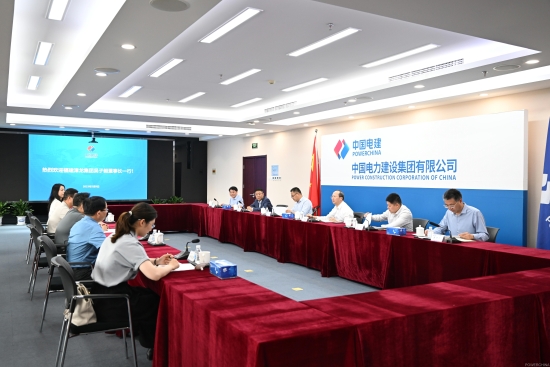 中國電建黨委常委、副總經(jīng)理徐鵬程與漳龍集團(tuán)黨委書記、董事長吳子毅會談
