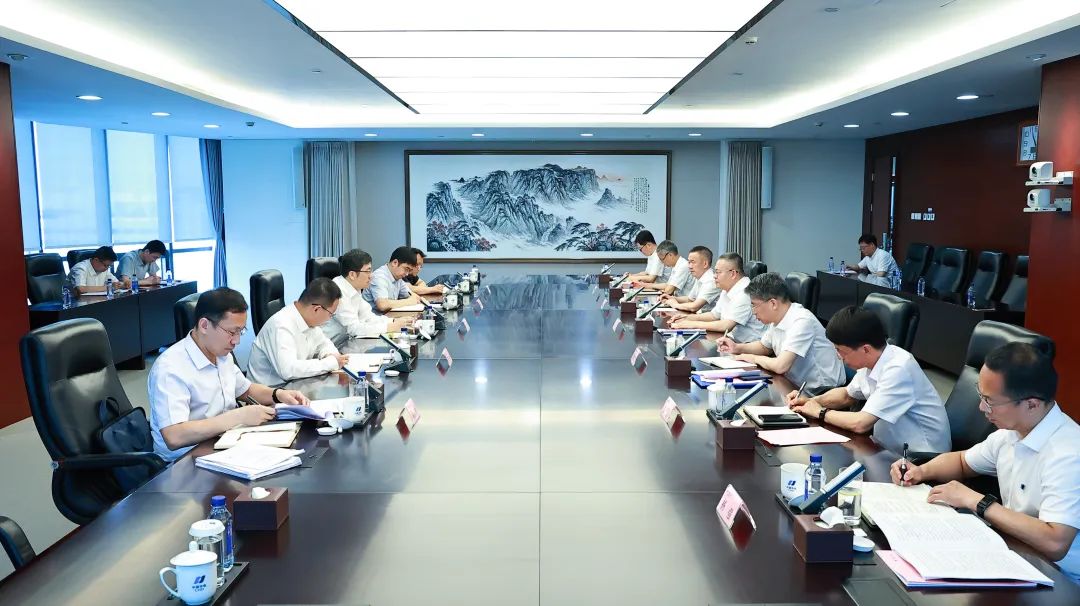國家能源局黨組成員、副局長何洋到中國華電開展專題調(diào)研
