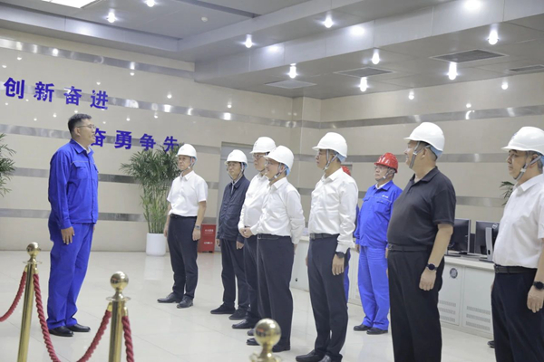 國務院國資委黨委委員、副主任茍坪到新疆華電喀什熱電公司宣講黨的二十屆三中全會精神并調(diào)研