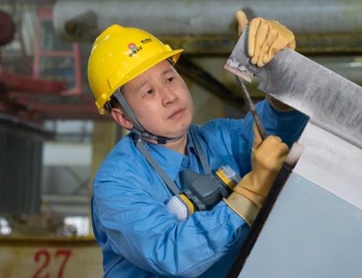 大國工匠柳祥國：匠心筑夢，鋅電解領(lǐng)域的創(chuàng)新先鋒