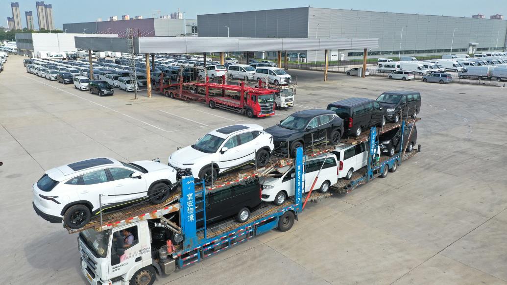 9月新能源車與燃油車分化加劇，自主品牌國內(nèi)零售份額達(dá)63.5%