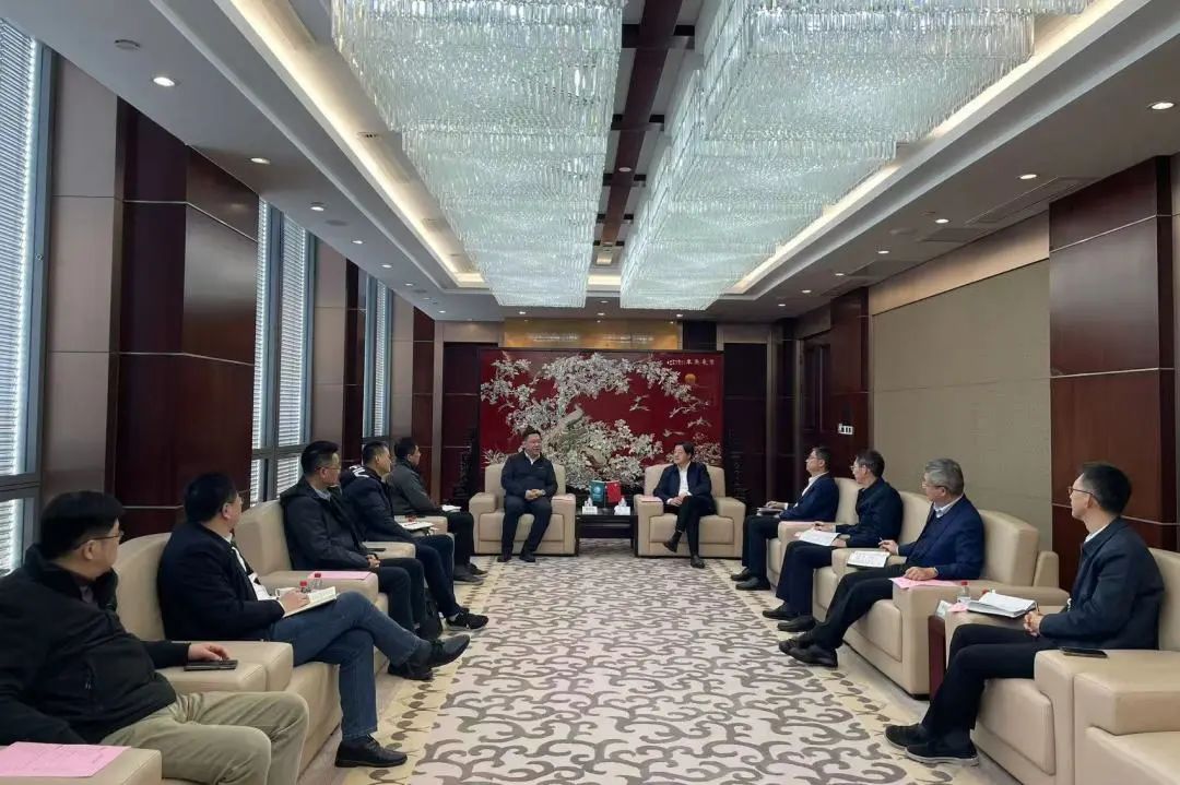 華電浙江公司黨委書記趙偉東赴國(guó)家電網(wǎng)華東分部、緯景儲(chǔ)能溝通交流