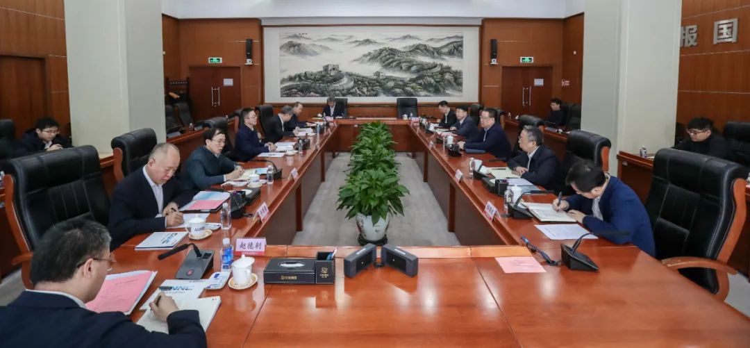 中核集團(tuán)會見中國一重董事、總經(jīng)理、黨委副書記呂智強(qiáng)一行