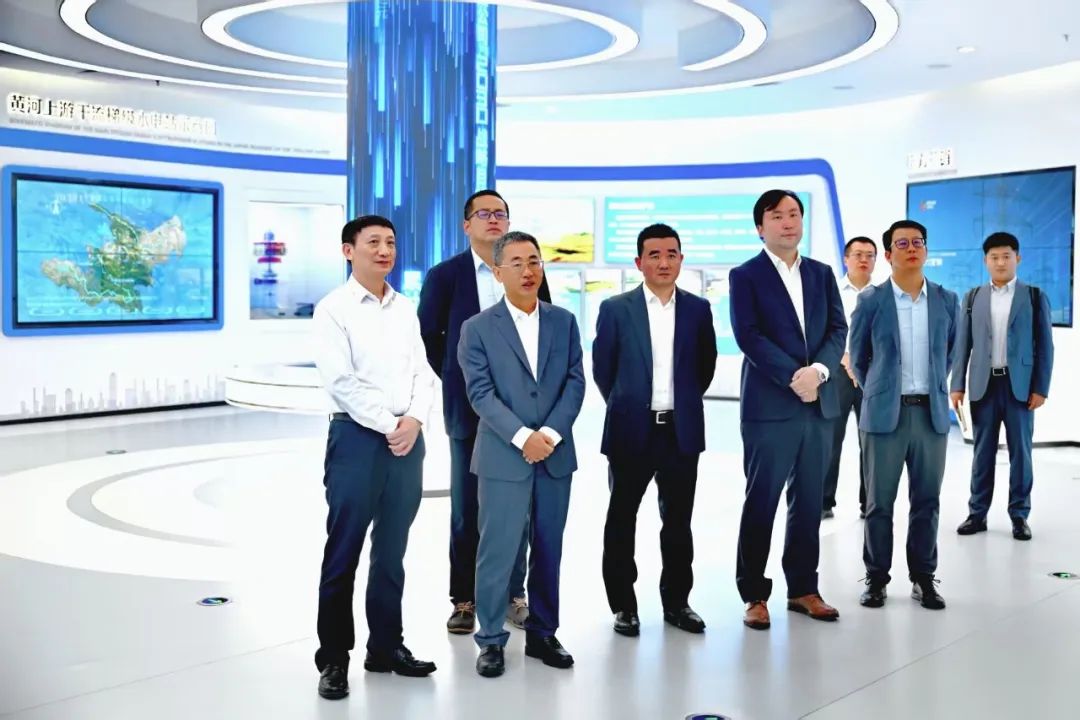 黃河公司黨委書記、董事長(zhǎng)姚小彥會(huì)見華為董事、華為數(shù)字能源總裁侯金龍